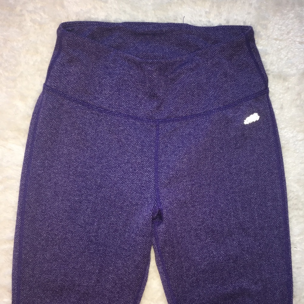 Roots Leggings
